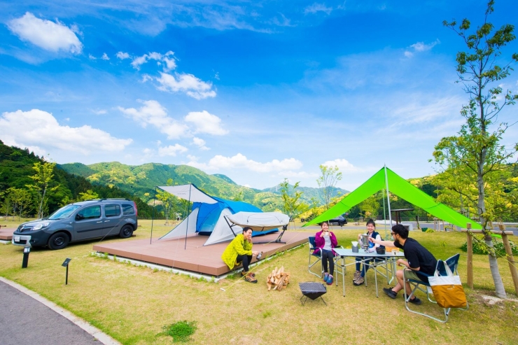 福岡の新アウトドアスポット「五ケ山クロス」完全ガイド|カフェ・キャンプ・アクティビティを満喫