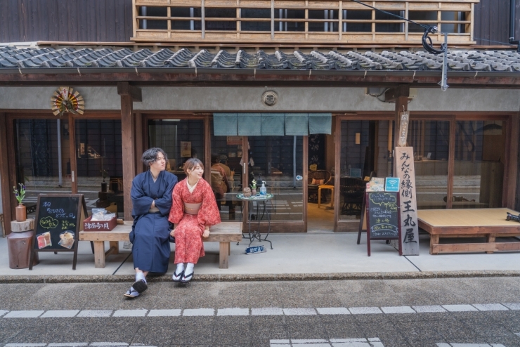 「津屋崎千軒」と「ふくつのいちご」展